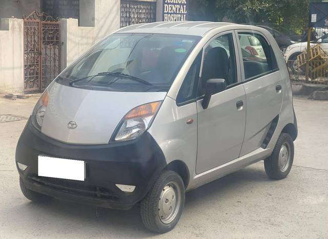 https://images10.gaadi.com/usedcar_image/4547435/original/processed_b3e7a445f00ce459bb66eb602af5fa13.jpg?imwidth=6400