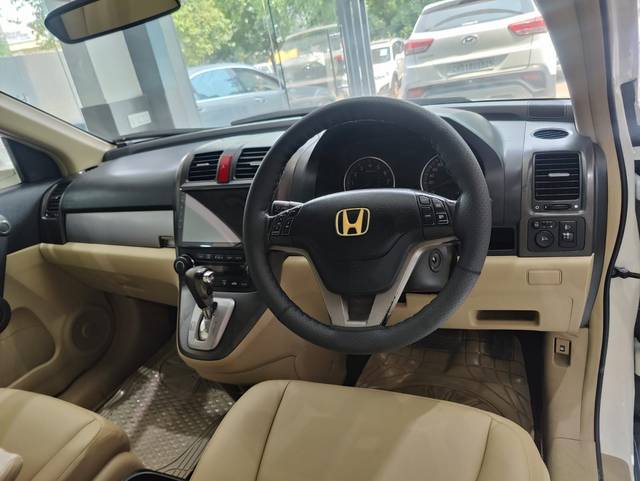 https://images10.gaadi.com/usedcar_image/4547436/original/aae58a8137d5e8a9dabe040e60083ae1.jpg?imwidth=6402