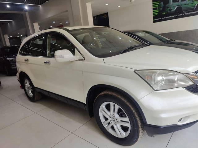 https://images10.gaadi.com/usedcar_image/4547436/original/processed_0677d5f0a3cfd6c3edd8a0c0926bd9c4.jpg?imwidth=6400