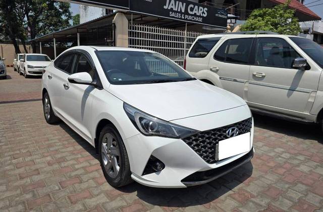 https://images10.gaadi.com/usedcar_image/4547439/original/processed_671ff4c3ddd0830d660f9fe4e135bde9.jpg?imwidth=6400