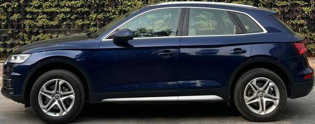 https://images10.gaadi.com/usedcar_image/4547442/original/processed_222f3079afec48e3a93c1649271b4519.jpg?imwidth=6402