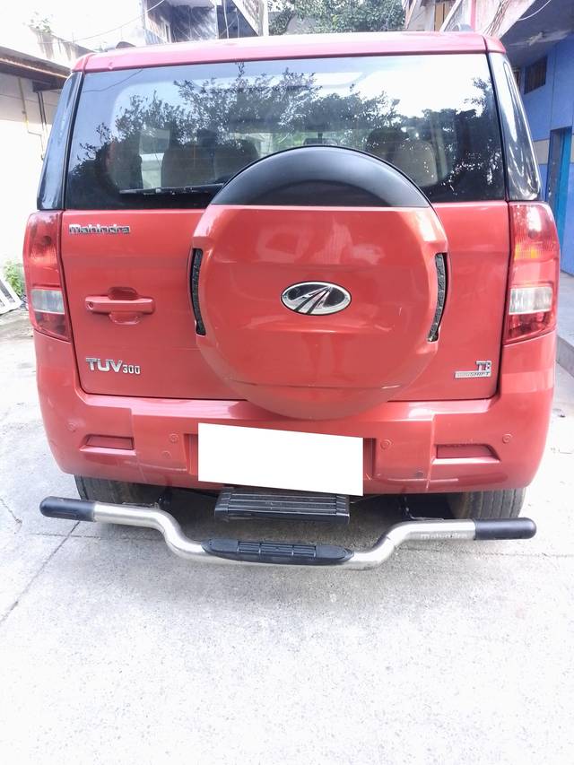 https://images10.gaadi.com/usedcar_image/4547446/original/processed_8054c22c0a6713faf4355dcc96f397b8.jpg?imwidth=6401