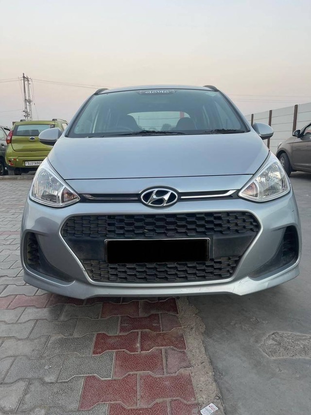 Hyundai Grand i10 Magna CNG Second-hand 2019 Hyundai Grand i10 Magna CNG for sale in Sabarkantha-4