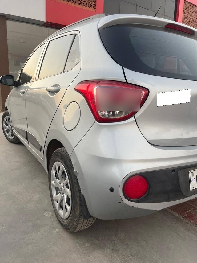 Hyundai Grand i10 Magna CNG Second-hand 2019 Hyundai Grand i10 Magna CNG for sale in Sabarkantha-6