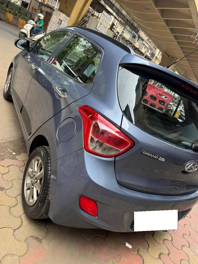 https://images10.gaadi.com/usedcar_image/4547455/original/processed_0da5b0db7301623547cf134edcf869f0.jpg?imwidth=6401