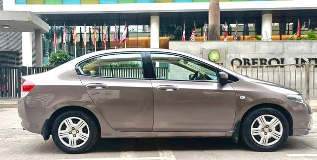 https://images10.gaadi.com/usedcar_image/4547457/original/processed_5ce00f9a3e3431041853570107a639c8.jpeg?imwidth=6401
