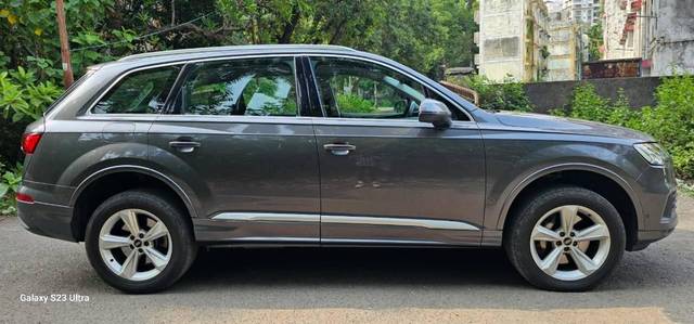 https://images10.gaadi.com/usedcar_image/4547459/original/processed_c261766b0e8291b0b27348827ee22a24.jpeg?imwidth=6401