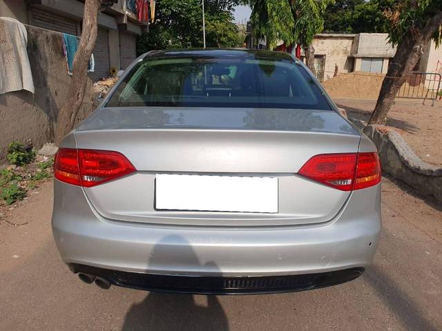 https://images10.gaadi.com/usedcar_image/4547467/original/processed_404a8c425e1bee6cd3d06103e949c112.jpg?imwidth=6401