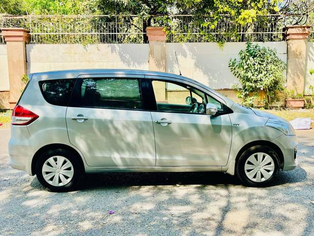 https://images10.gaadi.com/usedcar_image/4547471/original/processed_0a4b30b06d62f1ebe1a116136ca9ab44.jpg?imwidth=6401