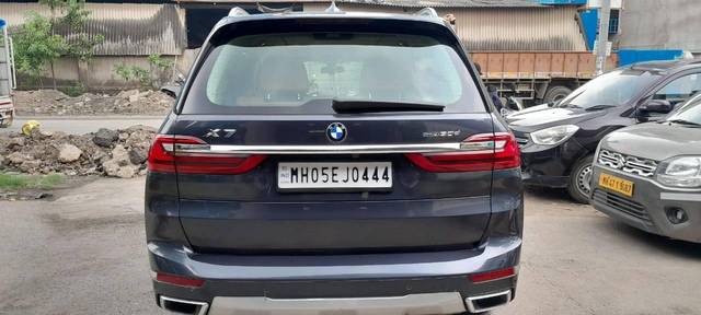 https://images10.gaadi.com/usedcar_image/4547482/original/processed_5ec839e2abc32aaaba76b1e200b07206.jpeg?imwidth=6401