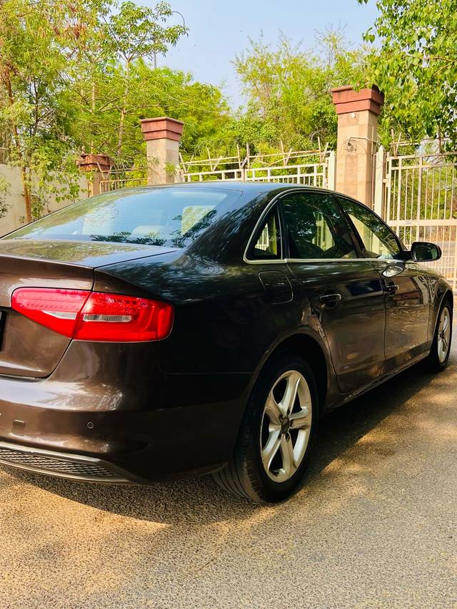 https://images10.gaadi.com/usedcar_image/4547491/original/c1a975034f9f76e79ec84d6614f466ae.jpg?imwidth=6401