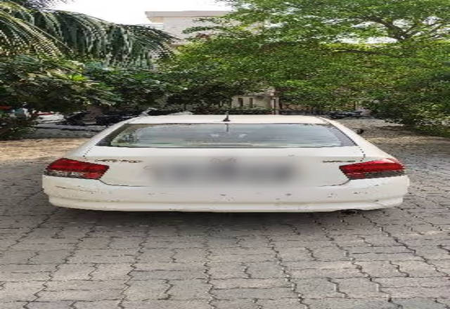 https://images10.gaadi.com/usedcar_image/4547504/original/8f7382f6-8ef4-4556-8c80-0309fc33b240.?imwidth=6400