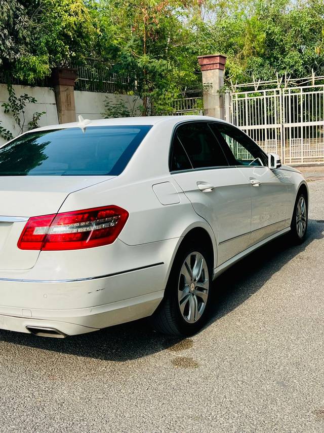 https://images10.gaadi.com/usedcar_image/4547513/original/756f8210b8e06163280978c314f8488a.jpg?imwidth=6402
