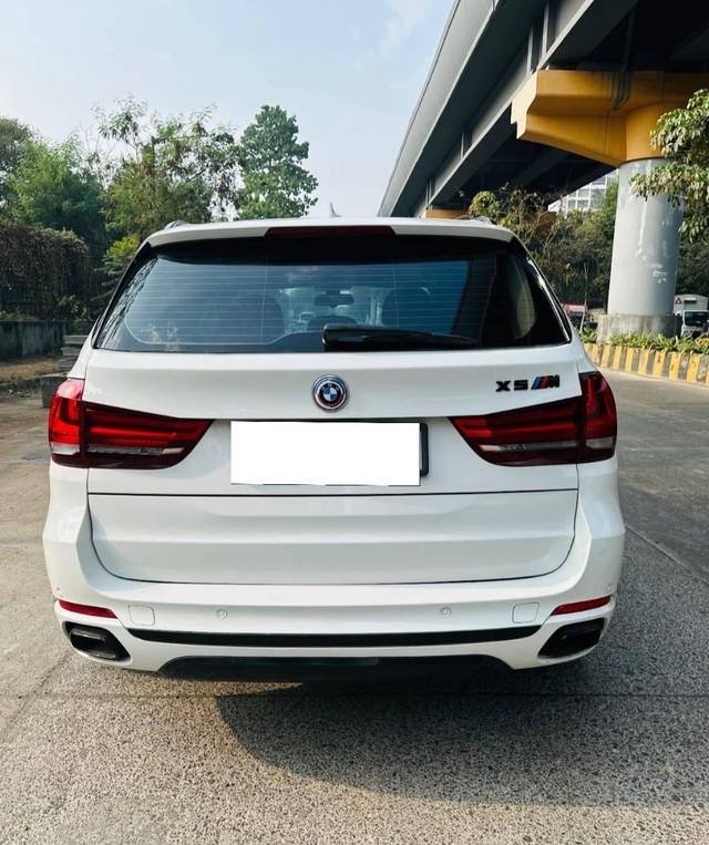 https://images10.gaadi.com/usedcar_image/4547517/original/processed_c3db4100-eeca-4971-8f6b-2fec0b129107.jpg?imwidth=6401