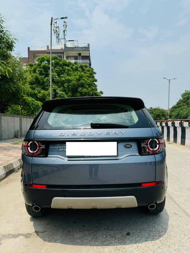 https://images10.gaadi.com/usedcar_image/4547553/original/processed_1a8bf810a0c2fb9d91b6fcd4f702f933.jpg?imwidth=6401