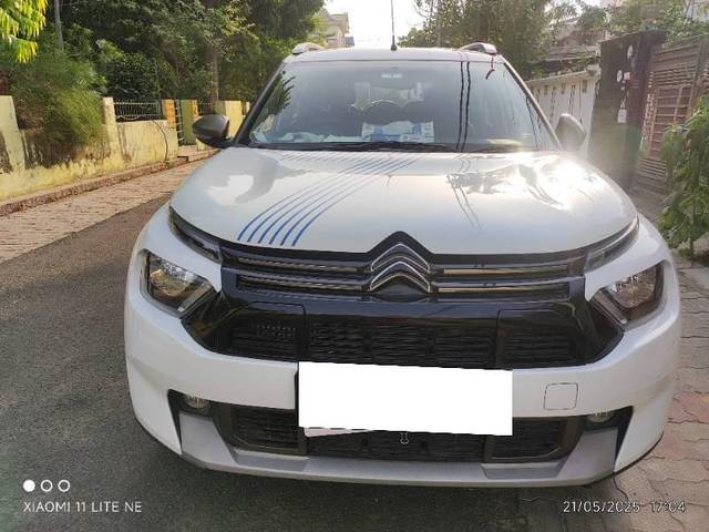https://images10.gaadi.com/usedcar_image/4547564/original/processed_0f124820-137b-4378-a581-6194e676625d.jpg?imwidth=6401