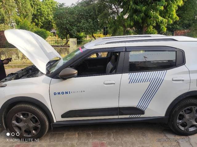 https://images10.gaadi.com/usedcar_image/4547564/original/processed_3201f5ea-0b83-4c44-bd7f-a2c650fd0c5d.jpg?imwidth=6402