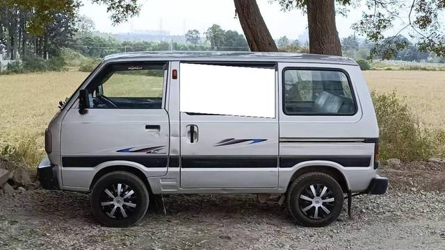 https://images10.gaadi.com/usedcar_image/4547566/original/processed_4012b6e3-0ce0-4a42-89e6-0d9e0cca31eb.jpeg?imwidth=6400