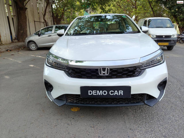 https://images10.gaadi.com/usedcar_image/4547568/original/c73ca2d653b20b6359832185398135b2.jpg?imwidth=6400