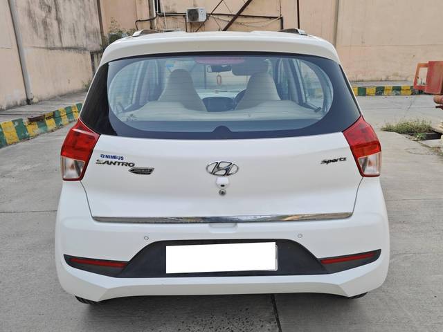 https://images10.gaadi.com/usedcar_image/4547599/original/processed_6ba70ca05a3cf48d43488d234c4843dd.jpg?imwidth=6402