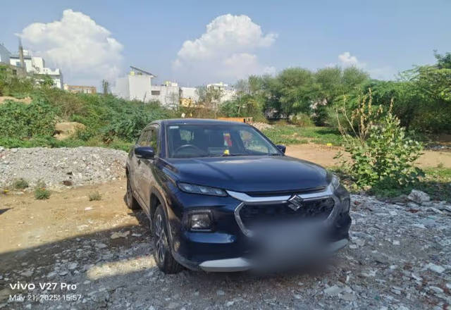 https://images10.gaadi.com/usedcar_image/4547605/original/4990f03e-f280-402c-85f7-898d4a27a159.?imwidth=6400