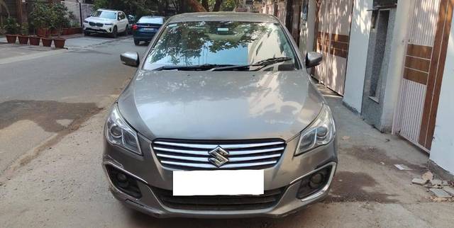 https://images10.gaadi.com/usedcar_image/4547616/original/processed_104a97bf-a4e3-4f22-be67-da8b1f5c3d07.jpg?imwidth=6400