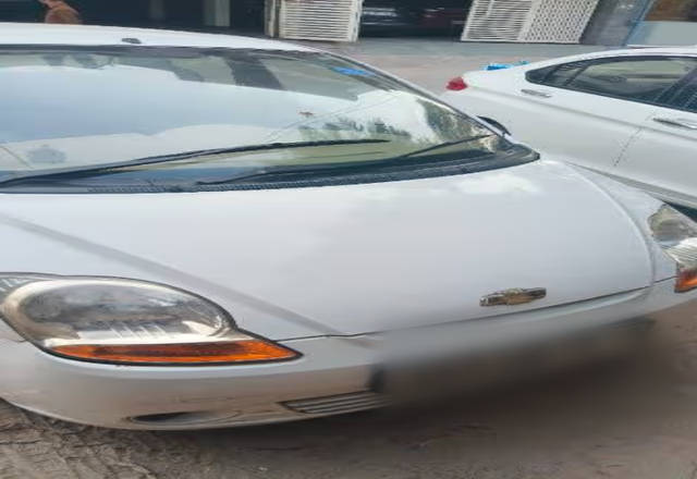 https://images10.gaadi.com/usedcar_image/4547687/original/8e2e3db9-cb61-4ec9-bbde-36ccdb595d4c.?imwidth=6402