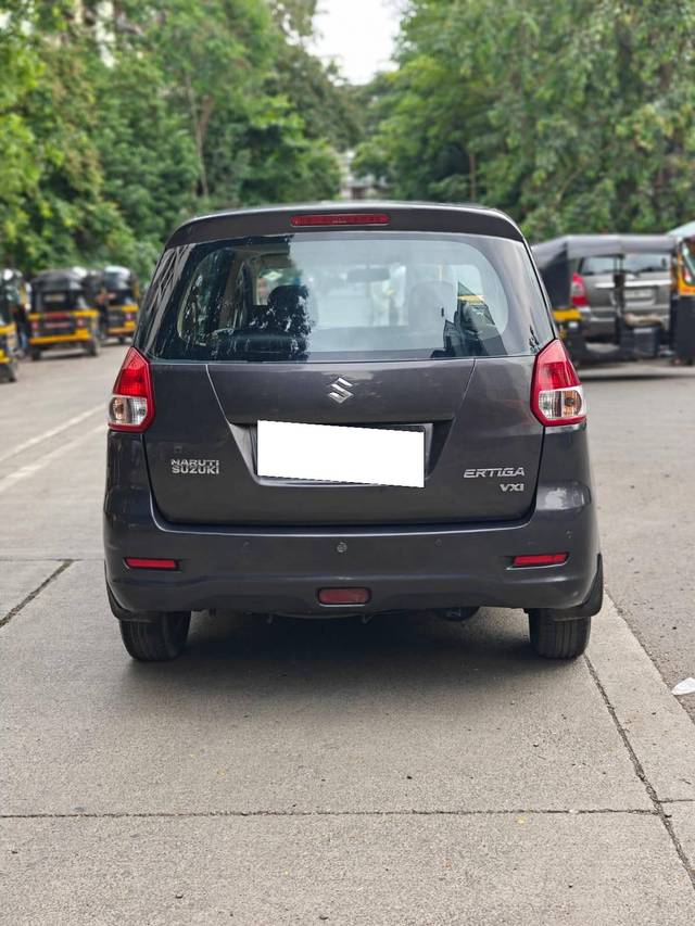 https://images10.gaadi.com/usedcar_image/4547695/original/processed_0b2d8d904e467068bf8385f2fdabd0f3.jpg?imwidth=6402