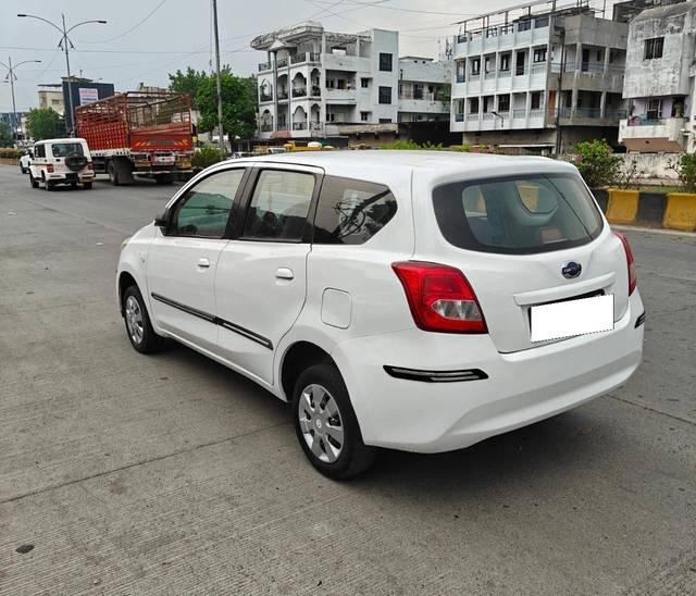 https://images10.gaadi.com/usedcar_image/4547696/original/processed_52ce8b529702dbaf3c1abd3417870ed1.jpg?imwidth=6401