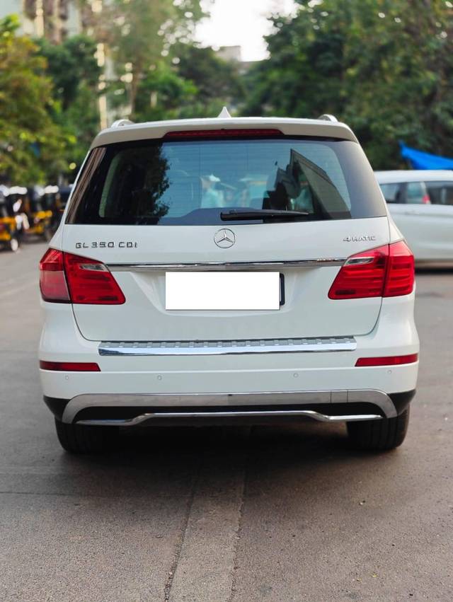 https://images10.gaadi.com/usedcar_image/4547699/original/processed_bb1a9b976ddade87a6960723c5bd6a1b.jpg?imwidth=6402