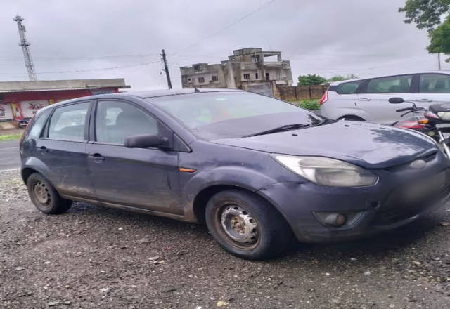 https://images10.gaadi.com/usedcar_image/4547705/original/6b26099e-e047-4e97-8cfc-20926b088bf8.?imwidth=6401