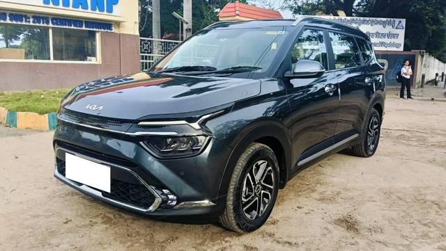 https://images10.gaadi.com/usedcar_image/4547707/original/processed_5b9448122bebcc353cd815d3862375e8.jpg?imwidth=6402