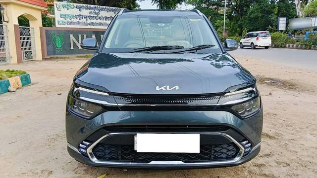 https://images10.gaadi.com/usedcar_image/4547707/original/processed_798e4842dd5a18f0ead55d29abfbfb10.jpg?imwidth=6400