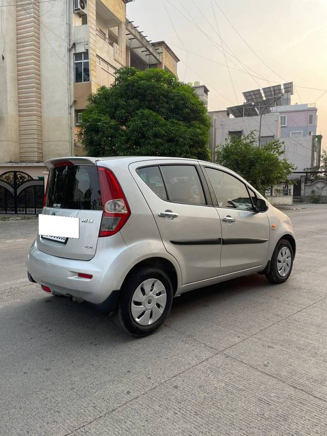 https://images10.gaadi.com/usedcar_image/4547709/original/processed_4b15db1addf145de6766815570843856.jpg?imwidth=6401