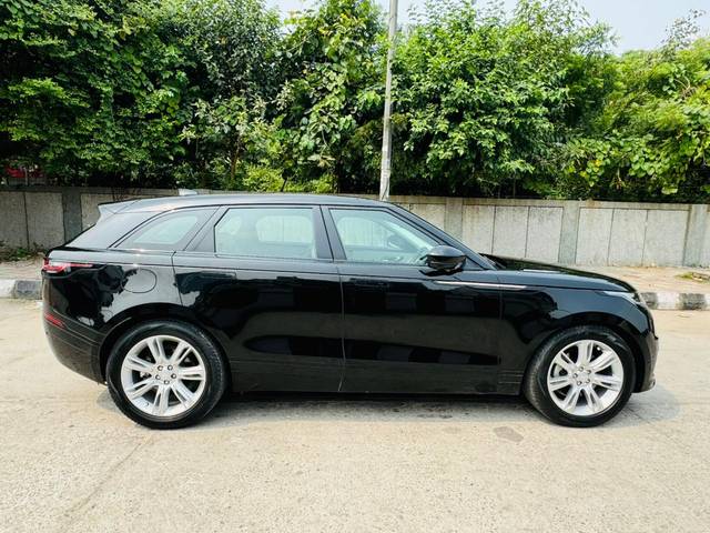 https://images10.gaadi.com/usedcar_image/4547719/original/5a6a60a3f1e11025842b89dfa83dd3e5.jpg?imwidth=6401