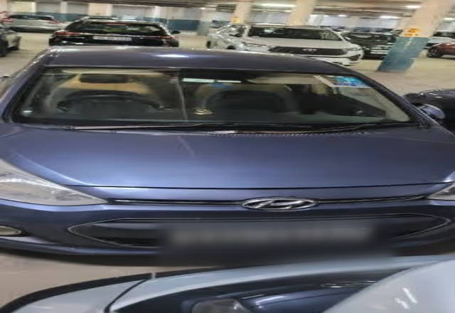 https://images10.gaadi.com/usedcar_image/4547726/original/9535c5bf-281a-4473-9658-a2ce2027879a.?imwidth=6400