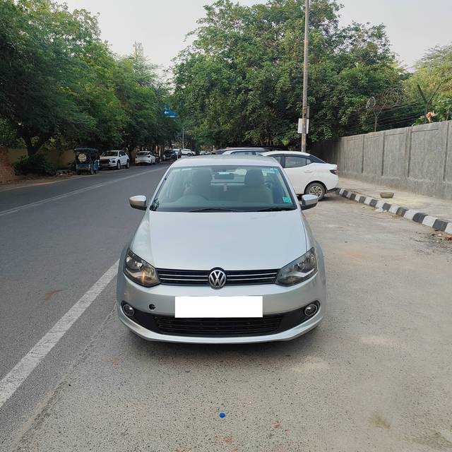 https://images10.gaadi.com/usedcar_image/4547730/original/processed_0b5a631363022f286881c00c74a034a1.jpg?imwidth=6400