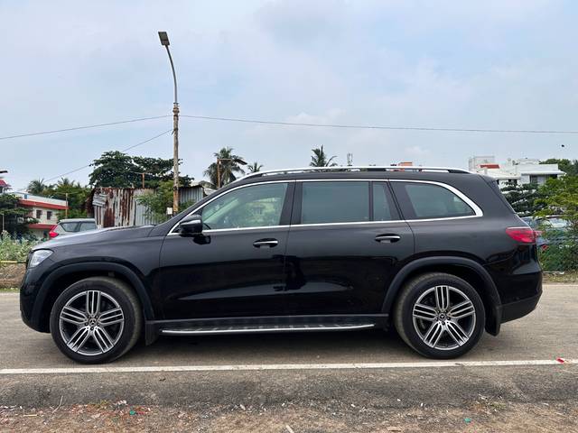 https://images10.gaadi.com/usedcar_image/4547731/original/6478c3aad40427c54ba4fe4e6571716a.jpg?imwidth=6402