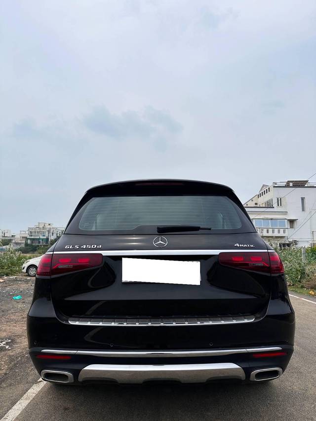 https://images10.gaadi.com/usedcar_image/4547731/original/processed_a883dee3c4172517ac2817b055d4e5d3.jpg?imwidth=6401