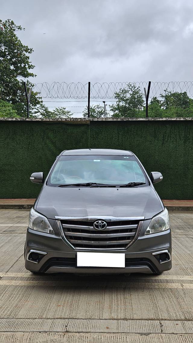 https://images10.gaadi.com/usedcar_image/4547738/original/processed_4c21209476ab361e2ebd35f76423bf01.jpeg?imwidth=6402