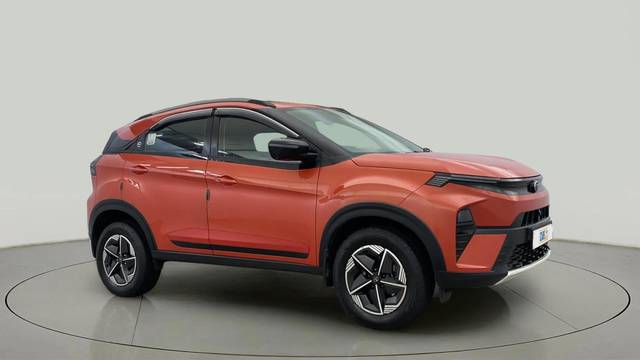 https://images10.gaadi.com/usedcar_image/4547740/original/dd196df72ccc3f5f5bdee8fdf66b26e9.jpg?imwidth=6400