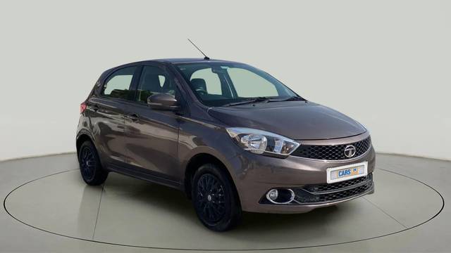 https://images10.gaadi.com/usedcar_image/4547751/original/b9f1971b7a522458d2b98ab2a4ebcd40.jpg?imwidth=6400