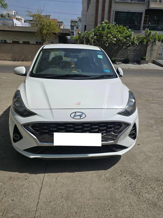 https://images10.gaadi.com/usedcar_image/4547763/original/processed_ff5b1214e4d85ab1a4f3e203a4e6dd75.jpg?imwidth=6402