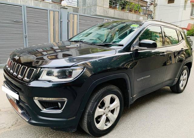 https://images10.gaadi.com/usedcar_image/4547821/original/processed_2646e891587fd8d854a57f200fd6ddaf.jpg?imwidth=6400