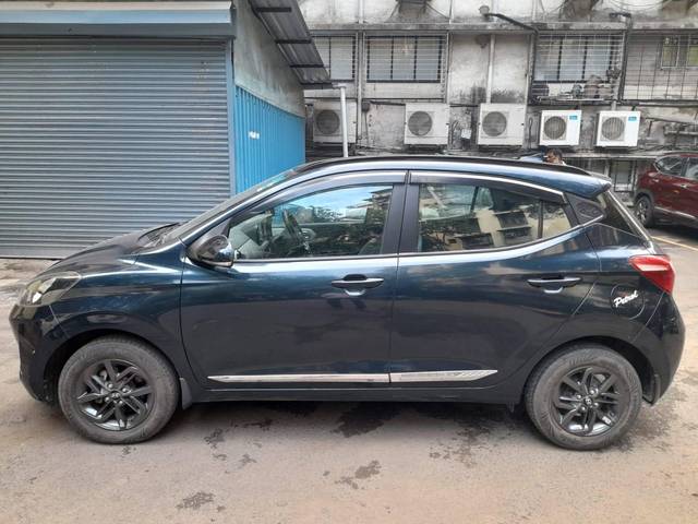 https://images10.gaadi.com/usedcar_image/4547831/original/processed_410b7ec47a1d3989a16833da171d4668.jpeg?imwidth=6402