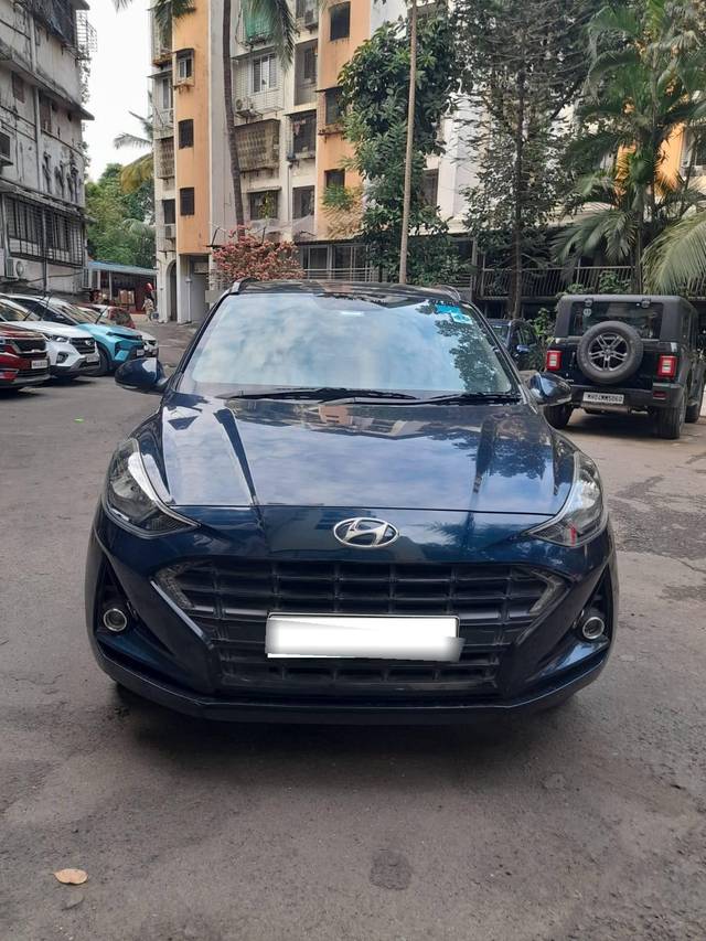 https://images10.gaadi.com/usedcar_image/4547831/original/processed_5b67ff860d909e8be0768bc7c6bcd14d.jpeg?imwidth=6400
