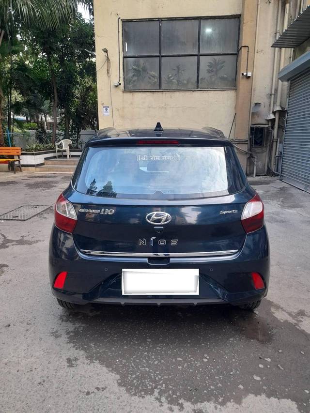 https://images10.gaadi.com/usedcar_image/4547831/original/processed_7576ce077393e13fd5aadd6d39dcdd3f.jpeg?imwidth=6401