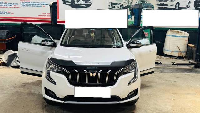 https://images10.gaadi.com/usedcar_image/4547839/original/processed_83667ec5-31a9-4635-a963-8de6e0f5360a.jpg?imwidth=6402