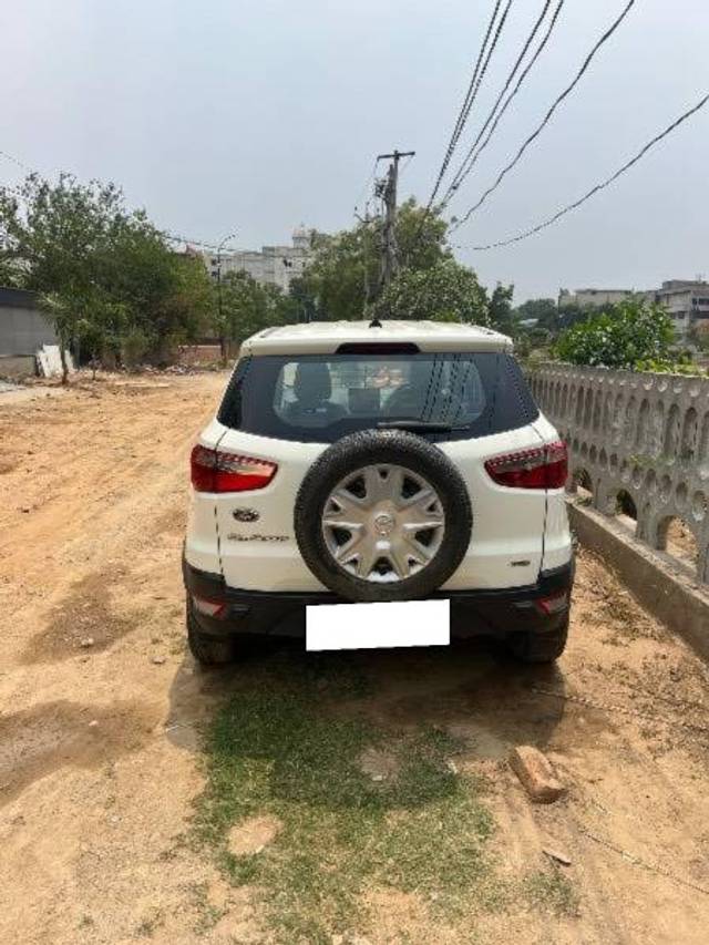 https://images10.gaadi.com/usedcar_image/4547842/original/processed_9f7880ed-4ffd-4c8a-9090-f077ec8cb6d6.jpeg?imwidth=6401