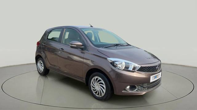 https://images10.gaadi.com/usedcar_image/4547852/original/0ddda78f7676dd7a09159829b1851217.jpg?imwidth=6400